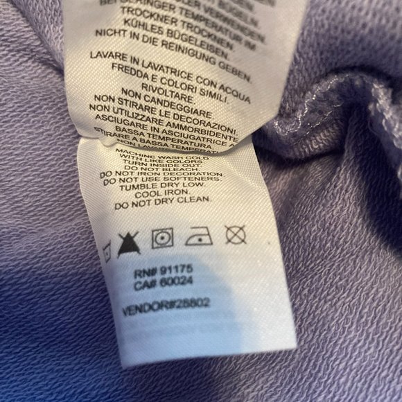 Fila Long Sleeve Crew Neck Sweatshirt with Pockets Purple Medium M NWT - Picture 5 of 10